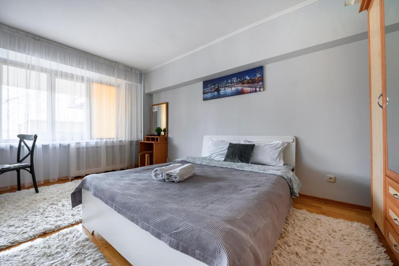На Проспекте Ленина Apartment Almaty Exterior photo