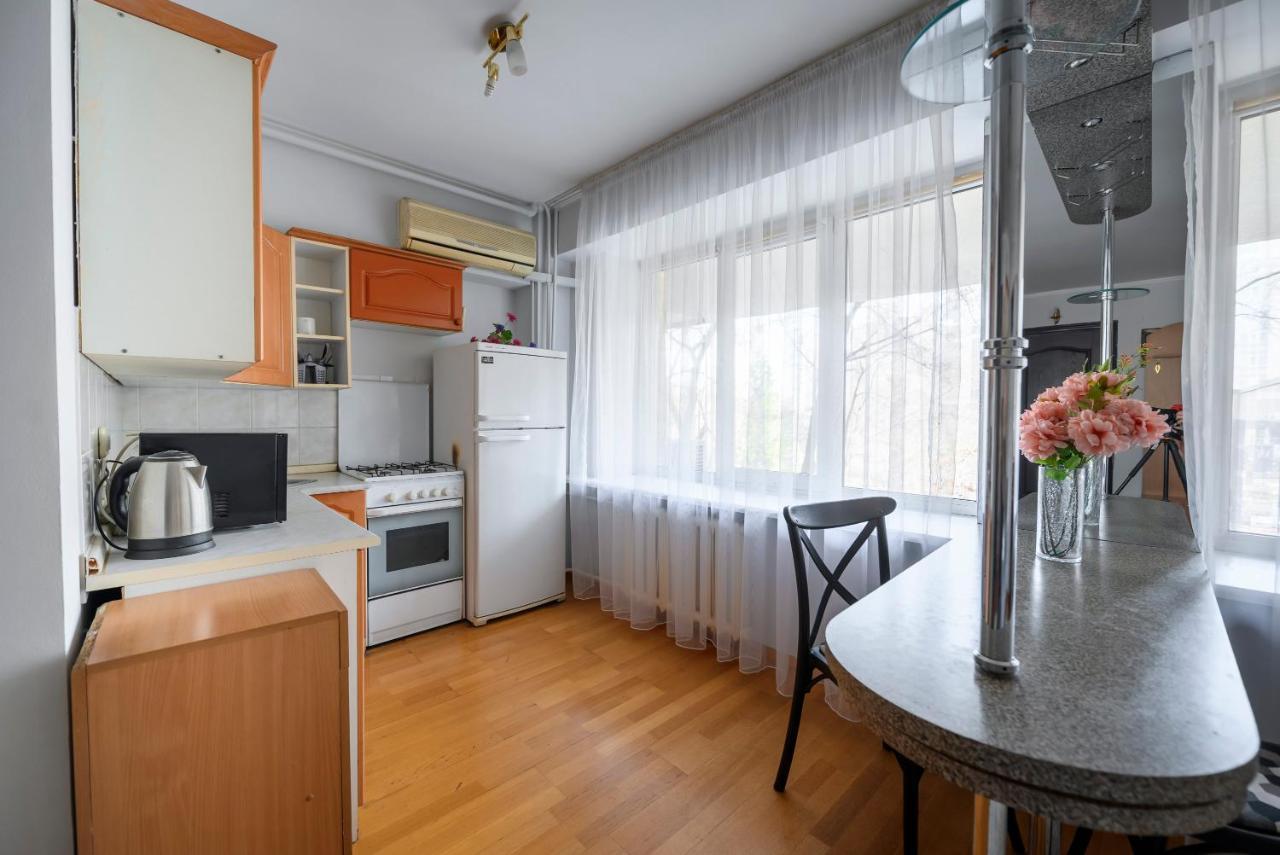 На Проспекте Ленина Apartment Almaty Exterior photo